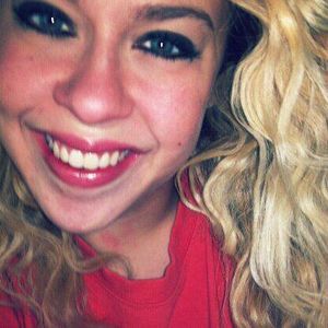 Meet your Posher, Kassie